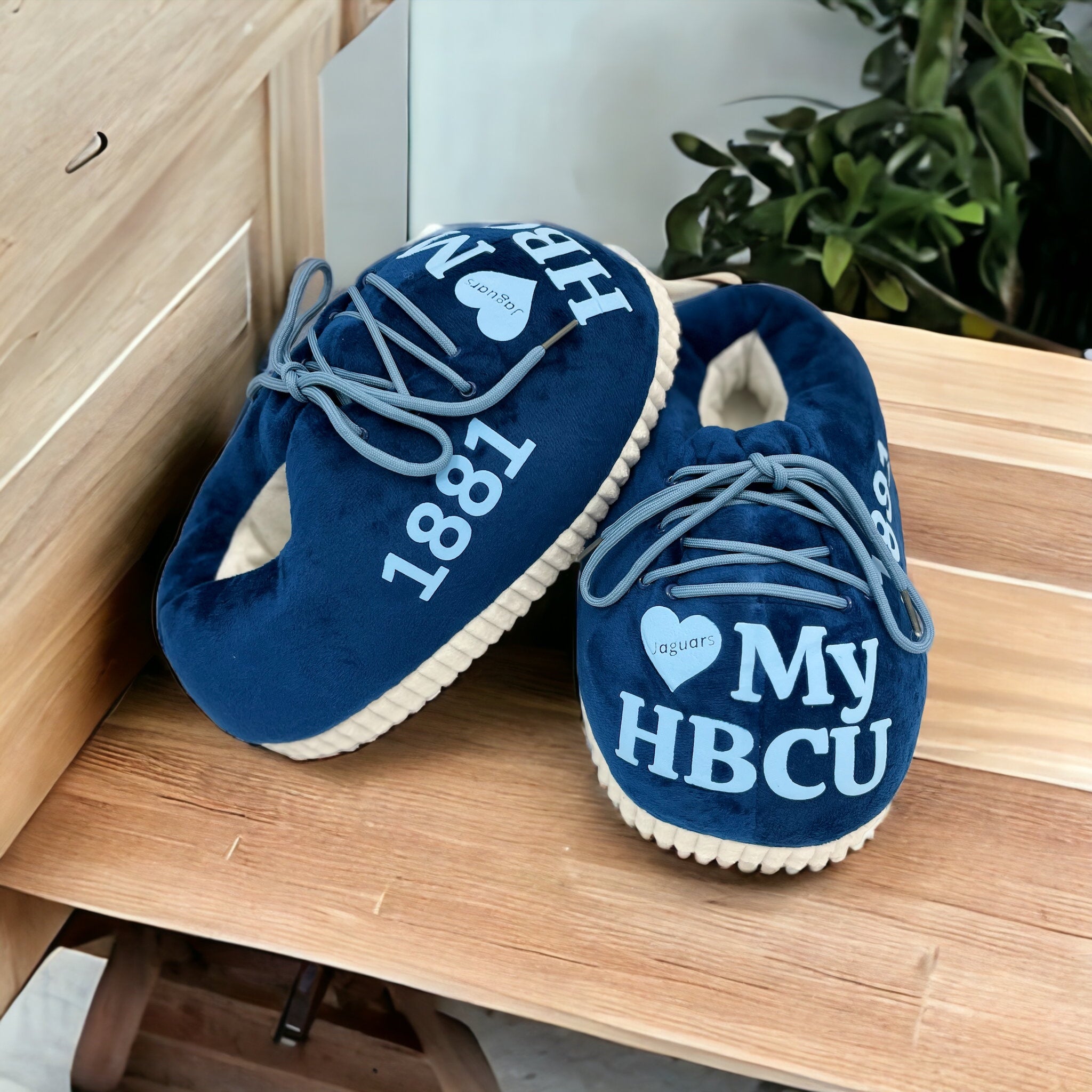 HBCU Inspired Puffy Snug Slippers - Spelman
